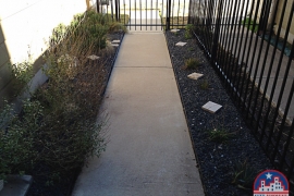 avery-ranch-townhomes-the-greens-luxury-condos-for-sale-back-walkway